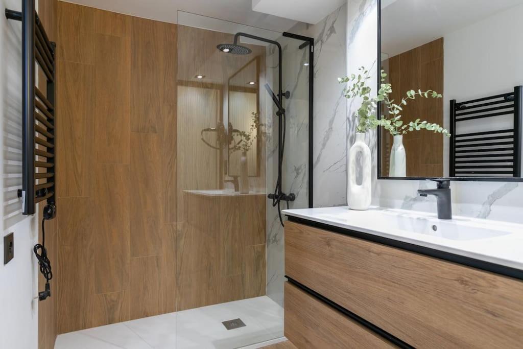 Precioso Duplex En Zona Vista Alegre En Apartamento Madri